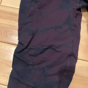Lululemon Athletica Leggings Tapered Stretchy Design thumbnail 2