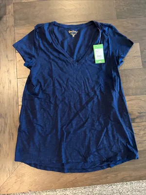 New With Tags Lilly Pulitzer Navy Etta Top Sz M thumbnail 1