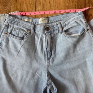 Universal Threads Relaxed Wide Leg Jeans Light Wash Star Patch Denim Womens 10/30 thumbnail 4