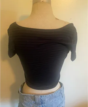 Black and Blue crop top thumbnail 3