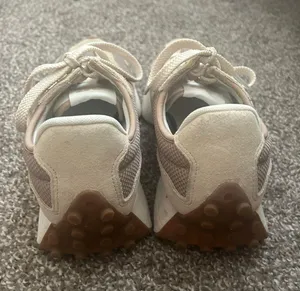 New Balance 327 thumbnail 4