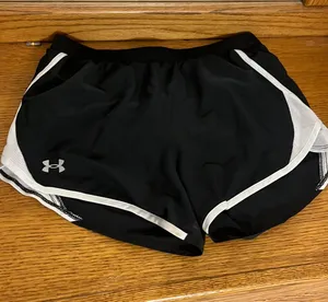 Under Armour Shorts thumbnail 1