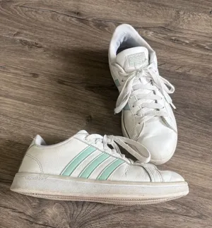 Adidas Grand Court Cloudfoam White Mint Green Stripe Sneakers Shoes women's‎ 8 thumbnail 1