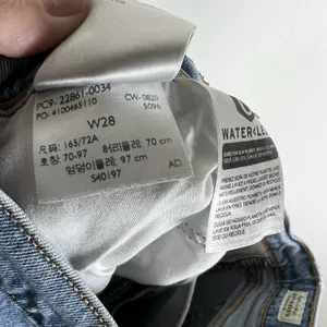Levi's Wedgie Icon Fit Ankle Jeans High Waist Size 28 Casual Vintage Style thumbnail 12
