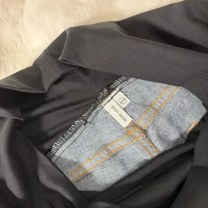 Good American the home stretch crop maternity jeans in blue306 - 6/28 thumbnail 5