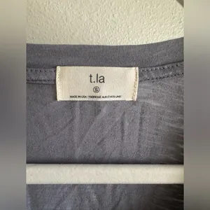 Anthropologie SAMPLE T.La Slate V-Neck Short Sleeve Tee thumbnail 3