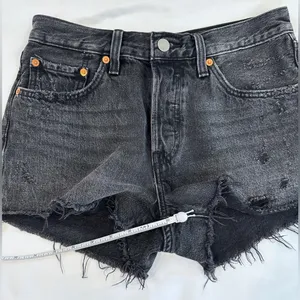 Levi's ® 501® Original Fit HR Denim Shorts - Faded Black - 26W thumbnail 10