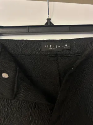 Iris Slim black textured pants thumbnail 3
