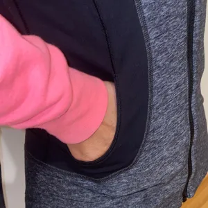 Lululemon Athletica Reversible Find Your Bliss Jacket Size 6 thumbnail 8
