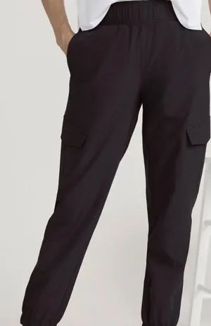 Mondetta Black Stretch Cargo Commuter Pant thumbnail 1