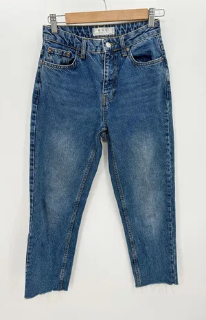Free People We The‎ Free Denim Tapered Mom jeans Raw Hem Cotton Women Size 25 thumbnail 1