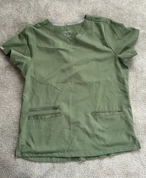 Green Hanes Scrub Top thumbnail 1