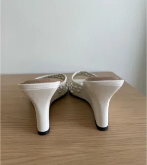 White Woven Wedge Sandals Size 8 thumbnail 6