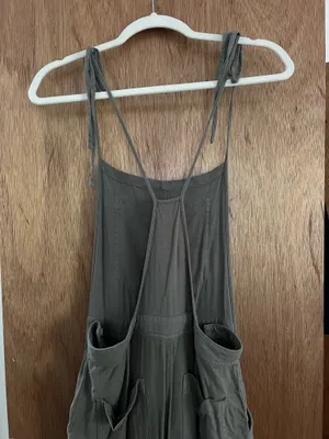 Illa Illa sage green jumpsuit thumbnail 10