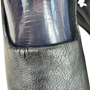 Munro Walking Wedge Black Pebbled & Patent Leather Slip On Low Heeled‎ Size 9 thumbnail 3
