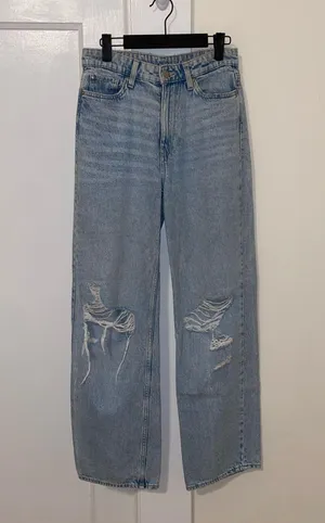 H&M Loose Straight High Jeans Light Denim Blue thumbnail 1