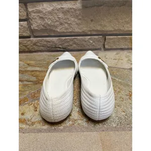 Tory Burch pointed-toe Stiched Gold Tone Logo flats white leather size 8 thumbnail 8