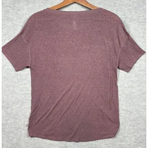 Lululemon Women's T-Shirt Size 4 Between Moments Semi-Sheer Athletic‎ thumbnail 4