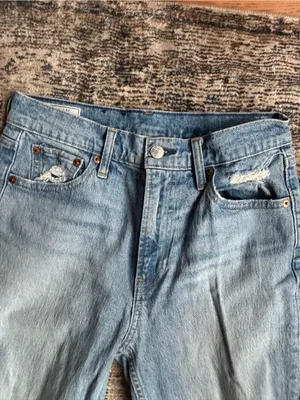 Gap cheeky straight high rise jeans thumbnail 2