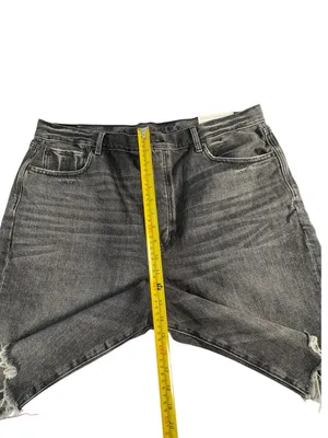 American Eagle Jorts Womens 18 Black Denim 90s Boyfriend Bermuda Raw Hem NWT thumbnail 10