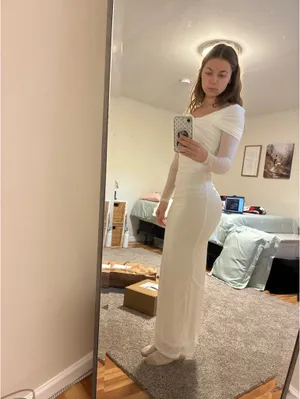 White dress Size XS thumbnail 3