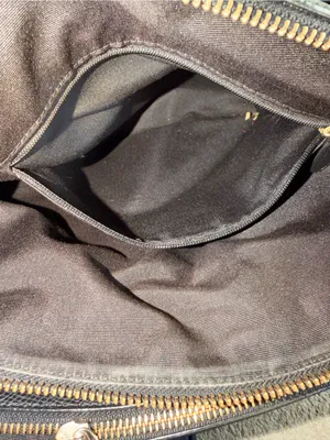 Authentic Coach Black Pebbled Leather Top-Handle Shoulder Bag with Gold Hardware thumbnail 13