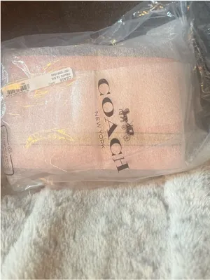 NEW Coach Cosmetic Case Powder Pink Signature Canvas CEA56 – NWT thumbnail 6
