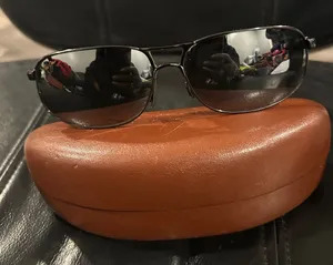 Maui Jim Black Aviator Sunglasses thumbnail 1