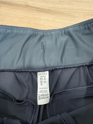 Spanx Casual Fridays Cargo Jogger Pants Size Small thumbnail 2