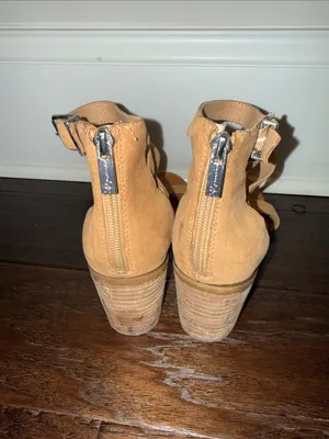 Jessica Simpson Women’s Tan Suede Block Heel Ankle Strap Sandals 7.5 thumbnail 3