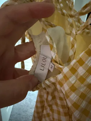 Yellow dress Size M thumbnail 5