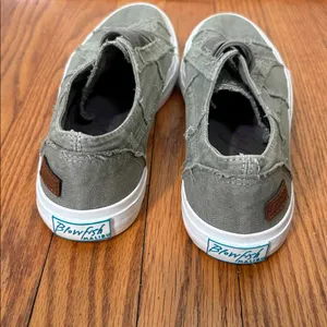 Blowfish Marley Slip On Sneaker Steel Grey Canvas Distressed size 8‎ thumbnail 2