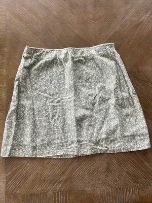 American eagle mini skirt  thumbnail 4