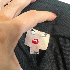 Badgley Mischka Women’s Black French Terry Joggers Face Logo Original Artwork LG thumbnail 8