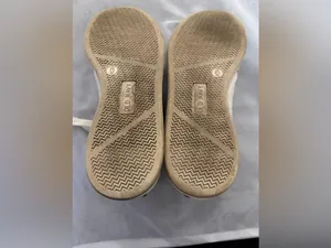 Women’s Old Navy White Sneakers with leopard print fabric Size 6 thumbnail 6