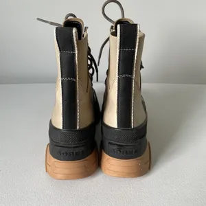 SOREL Brex Waterproof Lace Winter Fall Boot Sandy Tan Black Chunky Sole Size 7 thumbnail 7