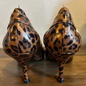 Stuart Weitzman pumps size 8 thumbnail 3