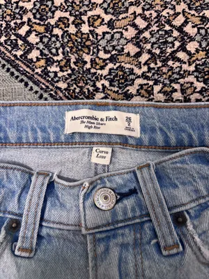 Abercrombie Jean Shorts thumbnail 4