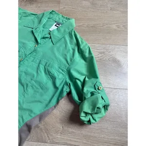 The North Face green button up roll tab sleeve sun protection vented hiking sz M thumbnail 4