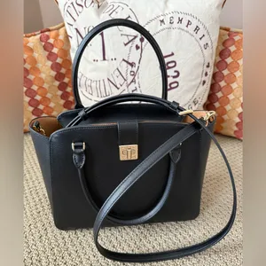 Kate Spade NY Phoebe Black Grained Leather Satchel with Gold Accents thumbnail 3