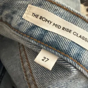 DENIM FORUM The Romy‎ Mod Rise Classic 30L Size 27 thumbnail 5