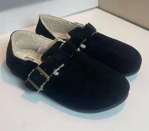 CUSHIONAIRE Women's Nest Genuine Suede Slip-On Shoe Faux Shearling & Buckle 7.5 thumbnail 1