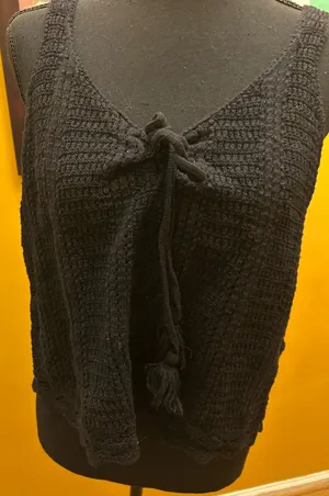 Old Navy Black Crotchet Tank Top Size Large thumbnail 1