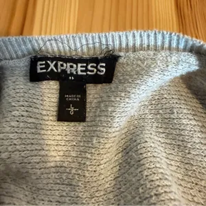 Express Gray V Neck Back Zip Tunic Sweater Women’s Large thumbnail 4