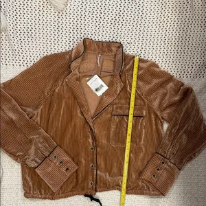 NEW Womens Free People Tan Corduroy Teddy Jacket L thumbnail 3