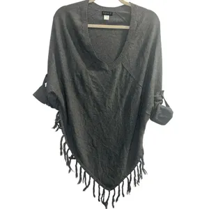 ✨VENUS Gray V-Neck Fringe Tassel Hem Button Cuff Sz S Poncho Sweater✨ thumbnail 11