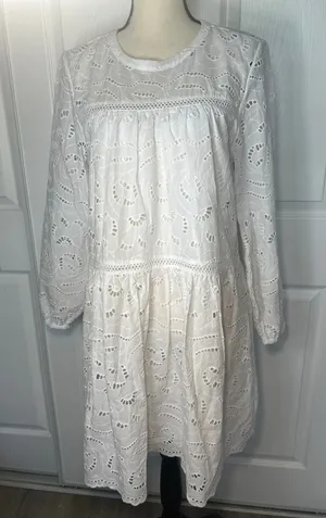 LOFT White Eyelet Cotton Boho Dress Size M Long Sleeve‎ Lined Tiered Fit & Flare thumbnail 1