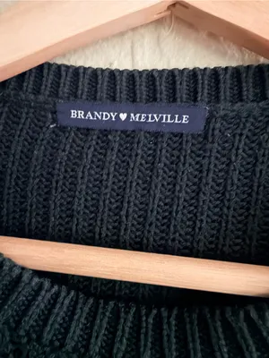 Brandy Melville Dark Green Ribbed Crewneck Sweater thumbnail 4