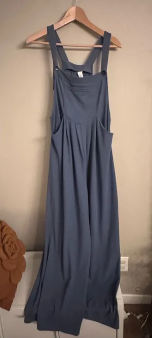 HALARA Adjustable Jumpsuit thumbnail 1