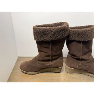 Lands' End Women's 8.5 Brown Suede Faux Fur Cuff Wedge Winter Boots thumbnail 4